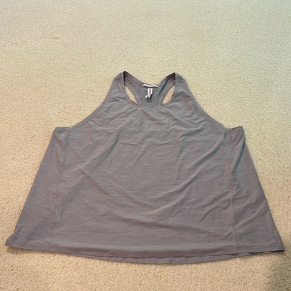 Women’s Athleta Tank top - Picture 1 of 3